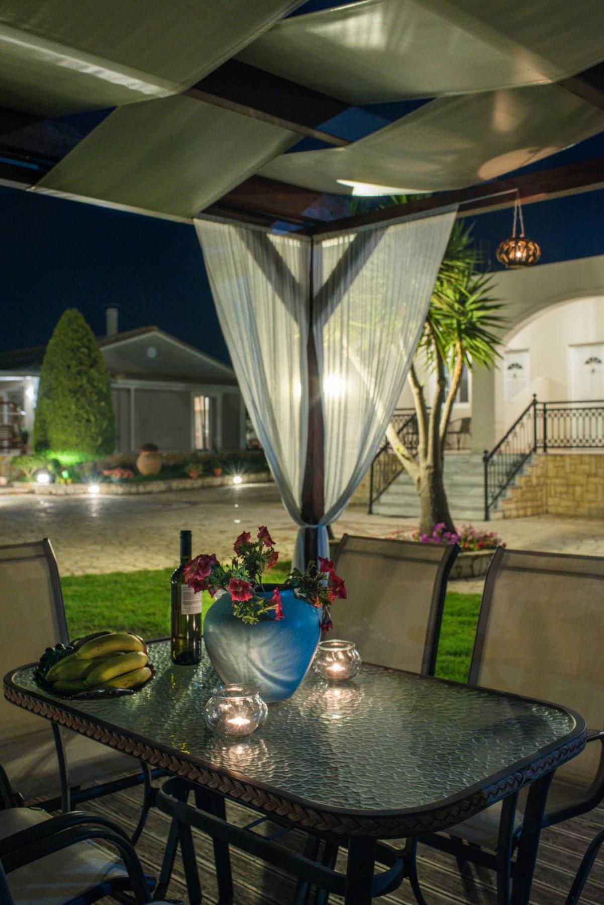 Mystic Garden Apartments Закинтос Экстерьер фото